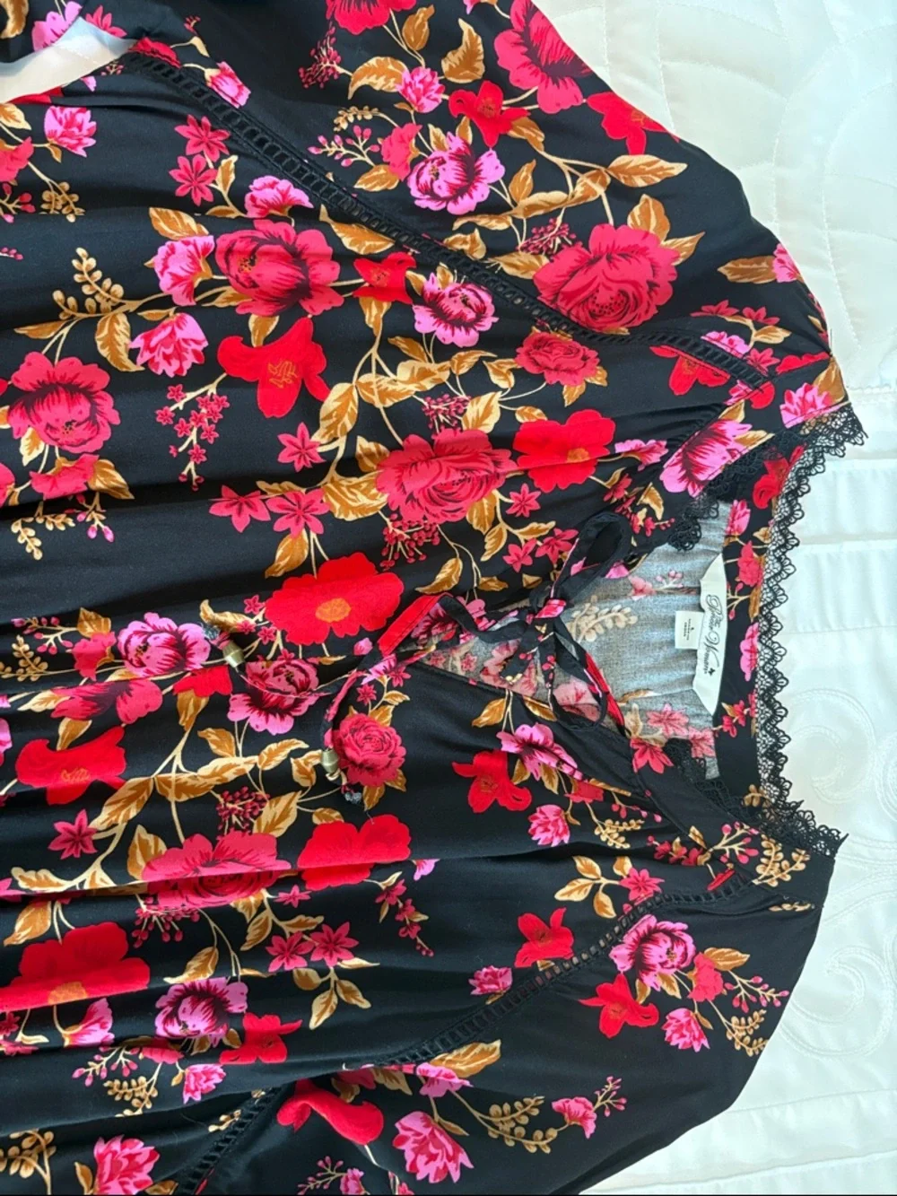 NWOT The Pioneer Woman Viscose Tiered V-Neck Dress - Picture 3 of 8